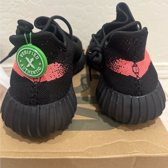 Yeezy Boost 350 V2 “Bred” or “red”– Men’s 11.5 - Picture 6 of 6